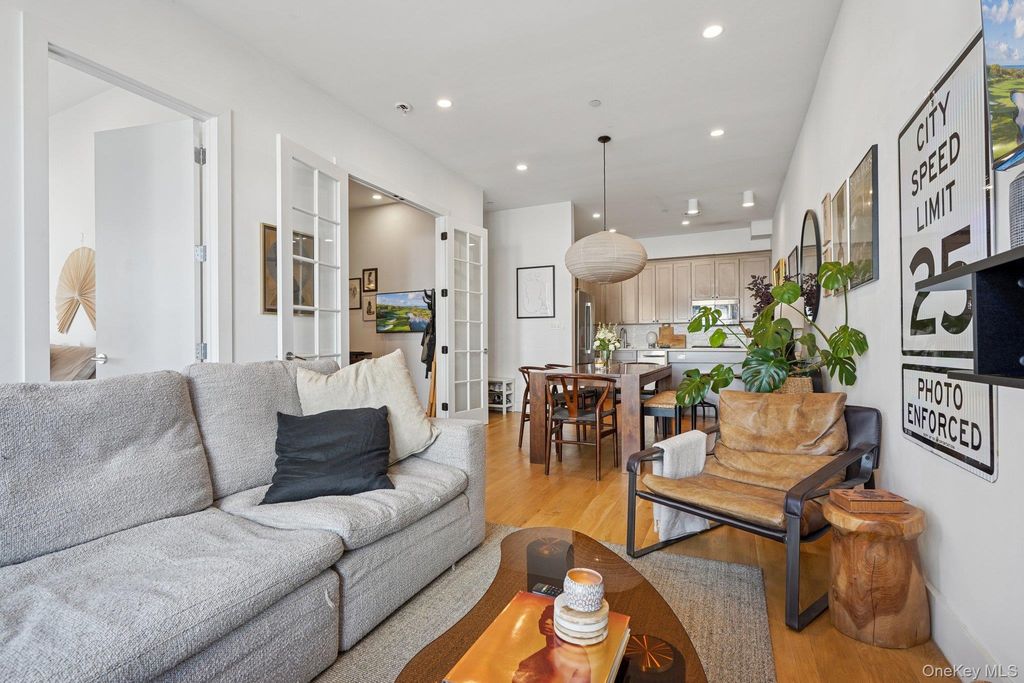 Photo of 1009 Hancock Street #2R, Brooklyn, NY 11221 (MLS # 996874)