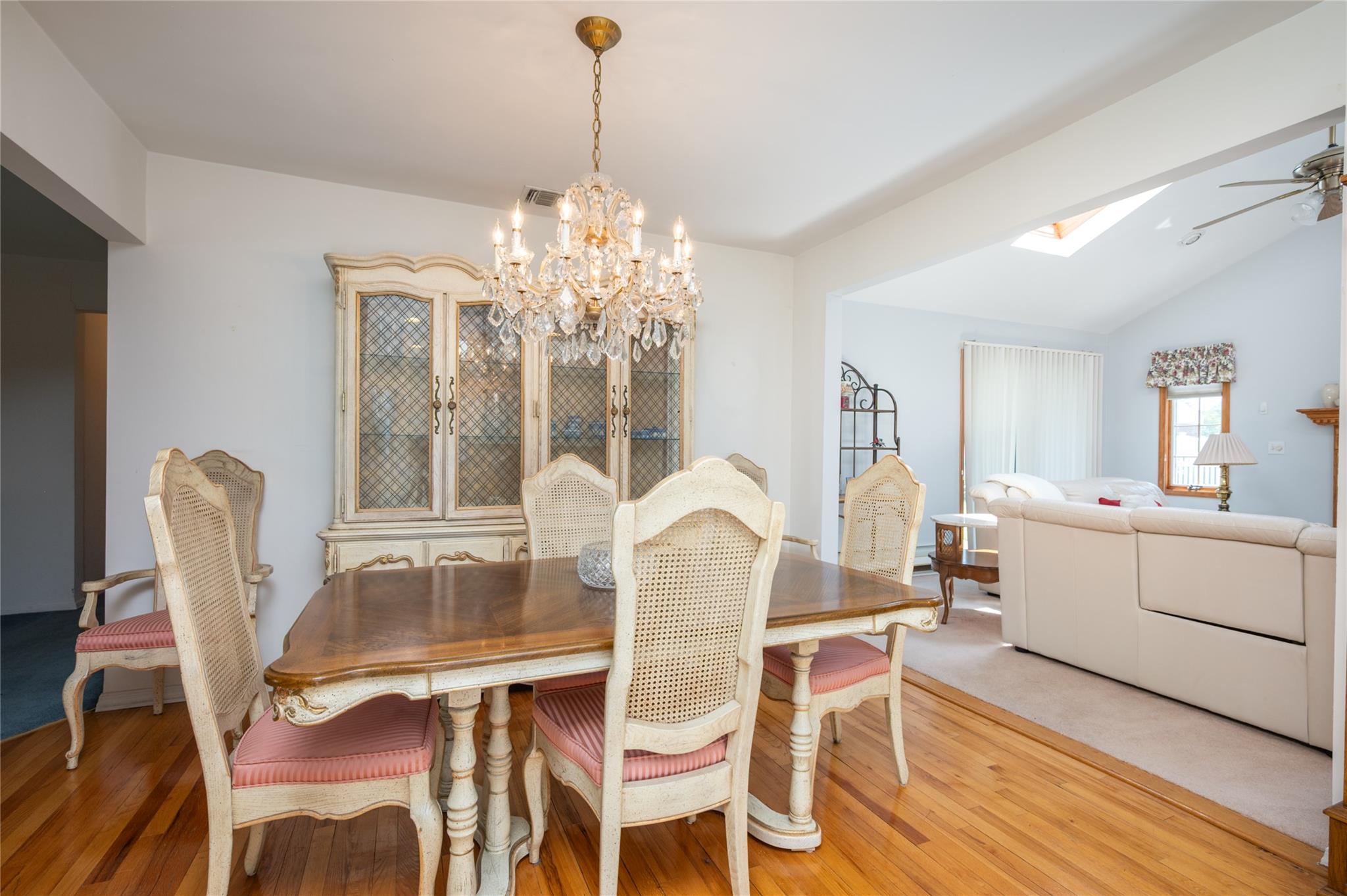 745 Willow Road, Franklin Square, New York image 11