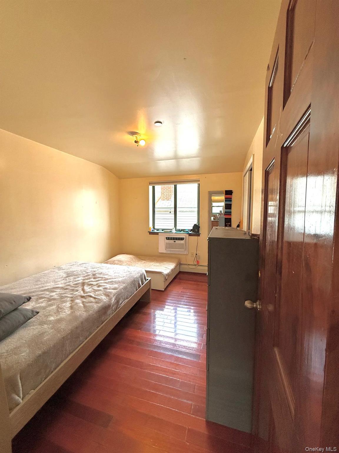 12214 25th Avenue 3A