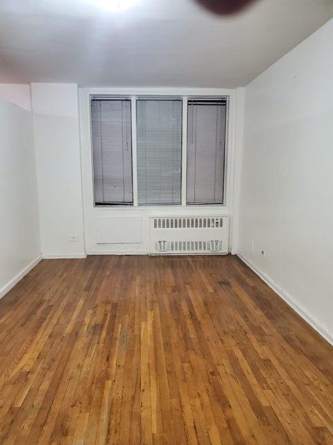 83-30 Vietor Avenue #431, Elmhurst, New York image 2