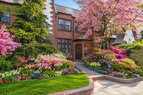 Homes For Sale - 9016 68th Avenue<br/> Forest Hills, NY 11375