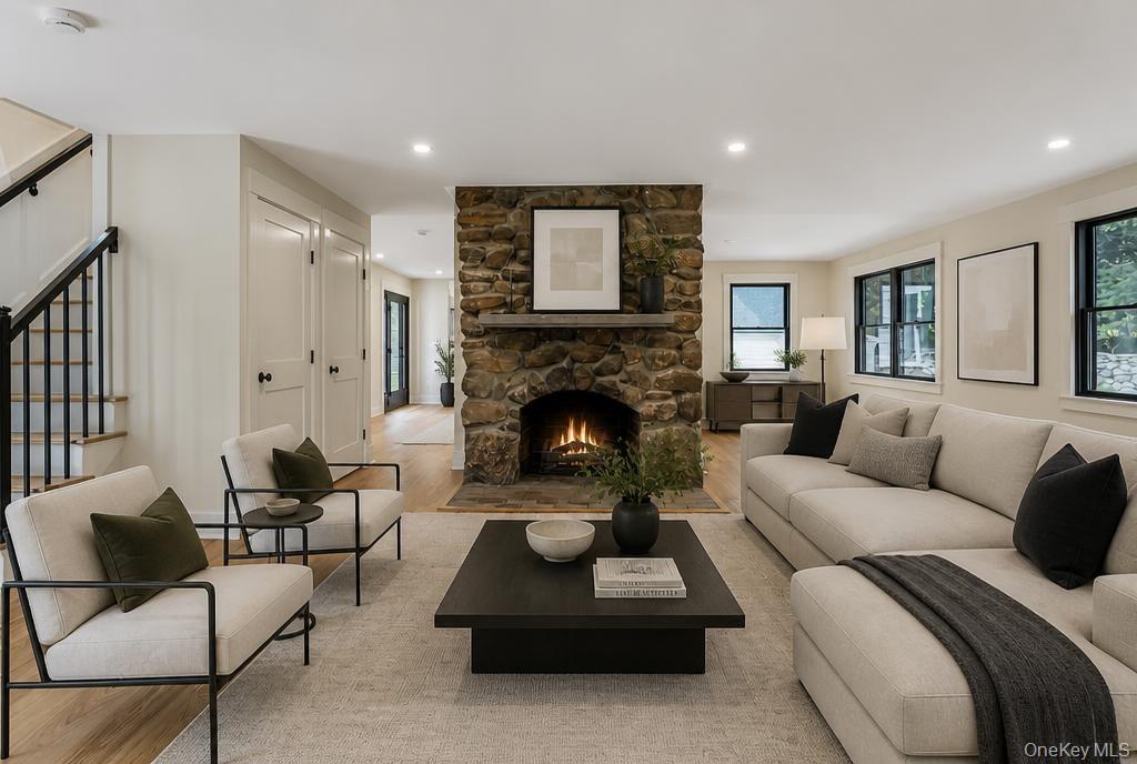 Photo of 676 Hardscrabble Road, Chappaqua, NY 10514 (MLS # 1063202)