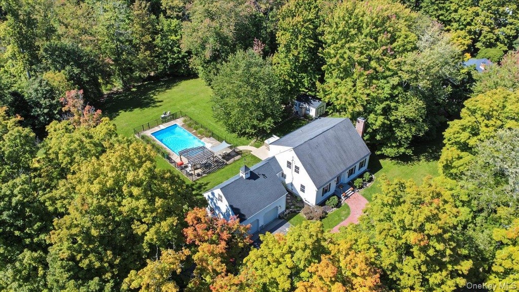 Photo of 304 Cedar Hill Road, Wappingers Falls, NY 12590 (MLS # 1053906)