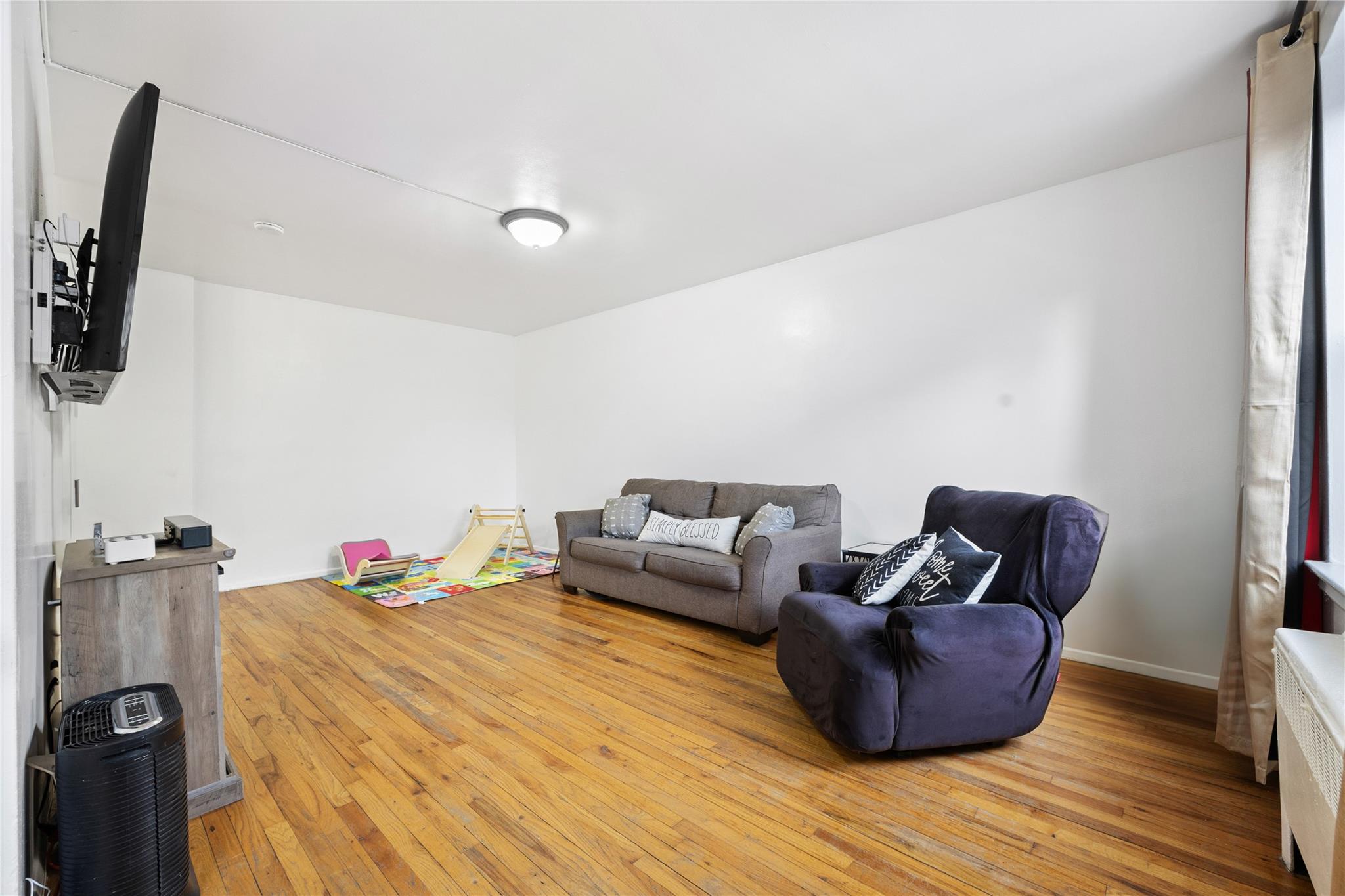 2630 Kingsbridge Terrace #5R, Bronx, New York image 2