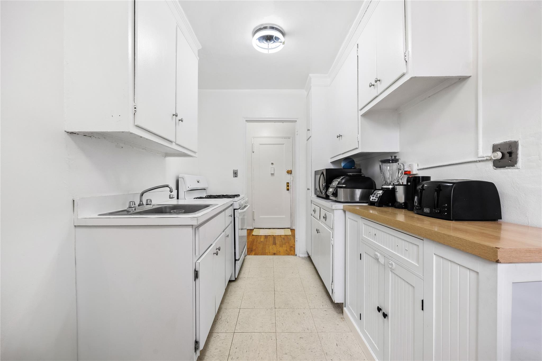 2630 Kingsbridge Terrace #5R, Bronx, New York image 6