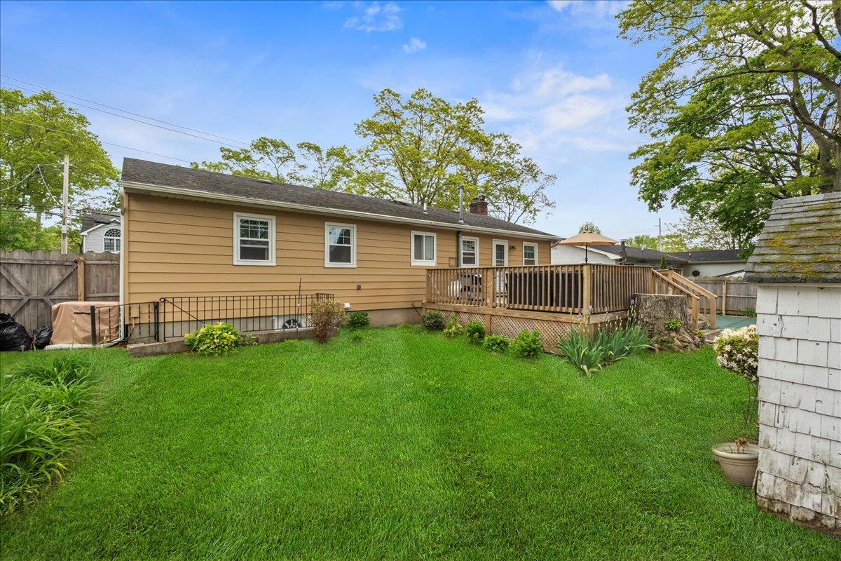 164 N Prospect Avenue, Patchogue, New York image 24