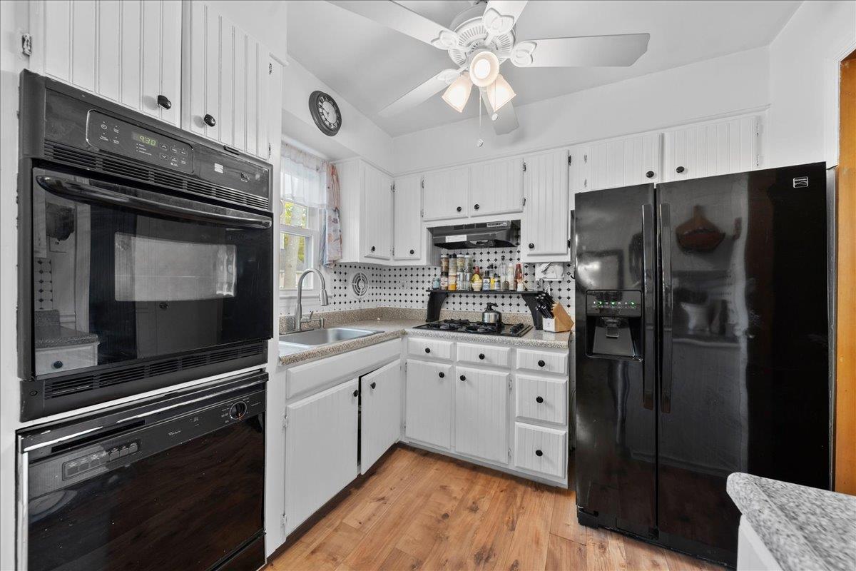 164 N Prospect Avenue, Patchogue, New York image 8