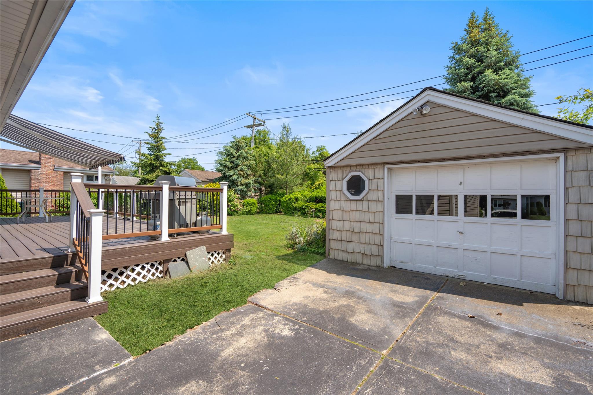 697 Byron Avenue, Franklin Square, New York image 26