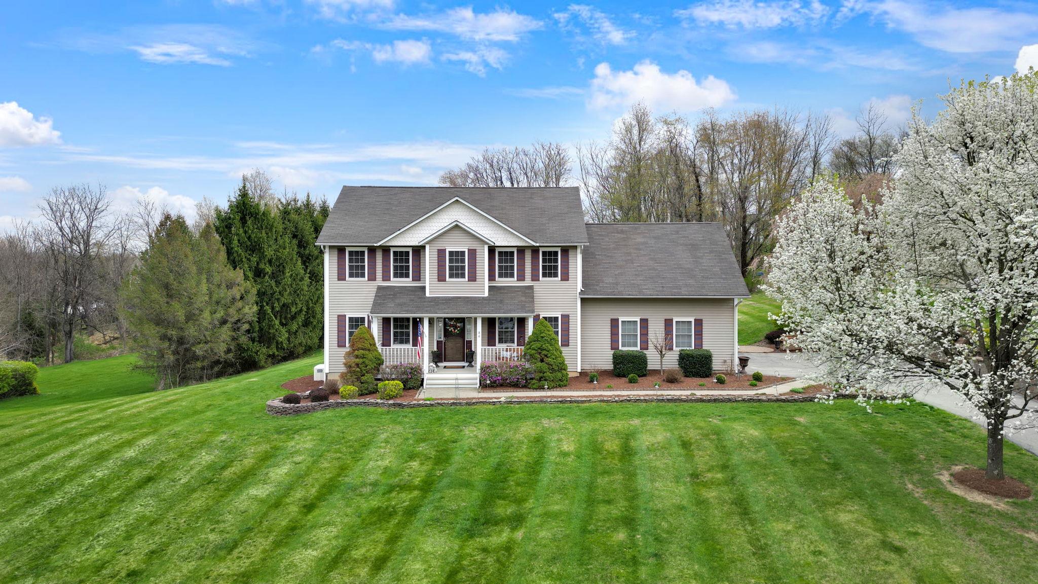 80 Normandy Court, New Hampton, New York image 1