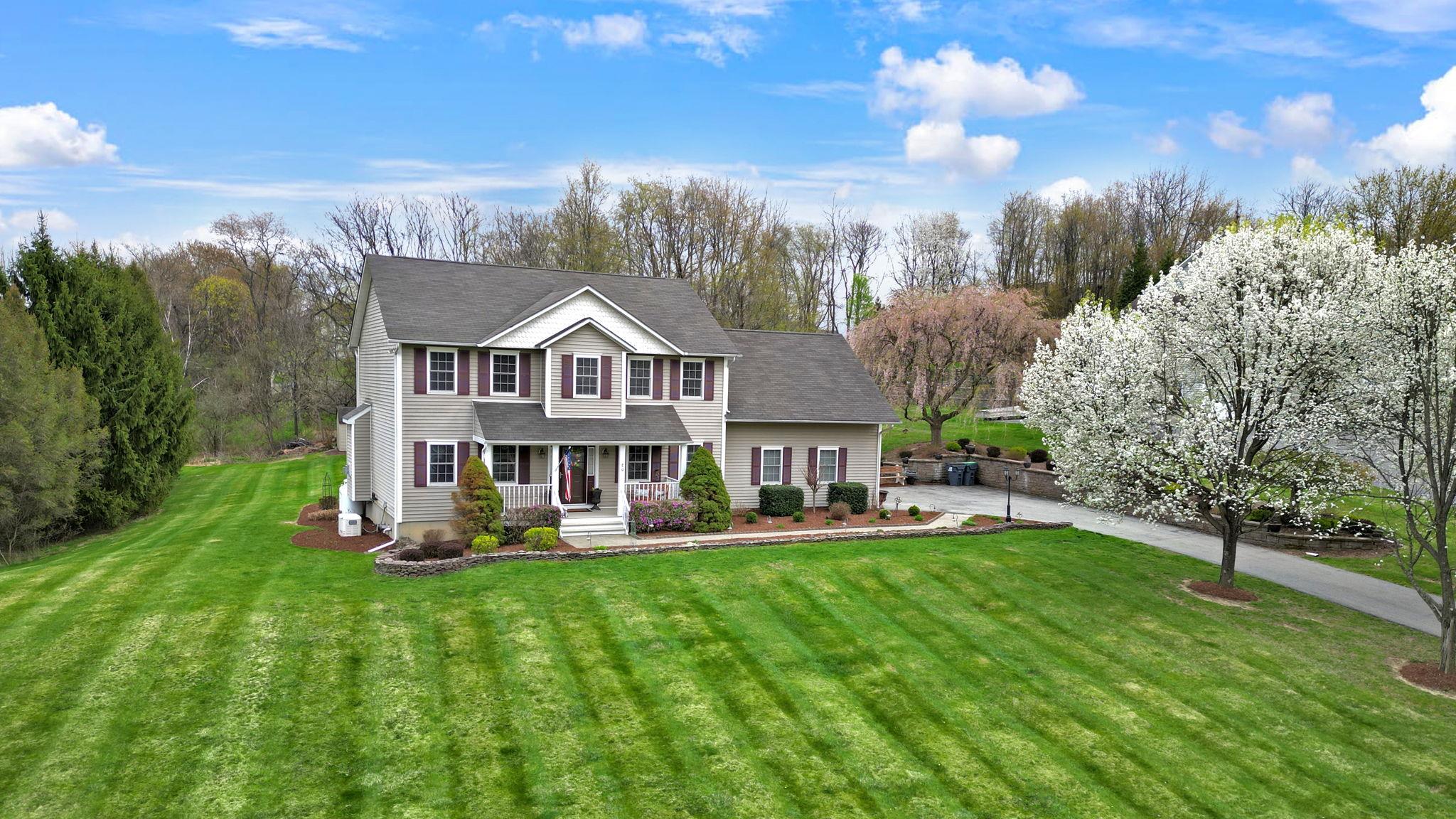 80 Normandy Court, New Hampton, New York image 3