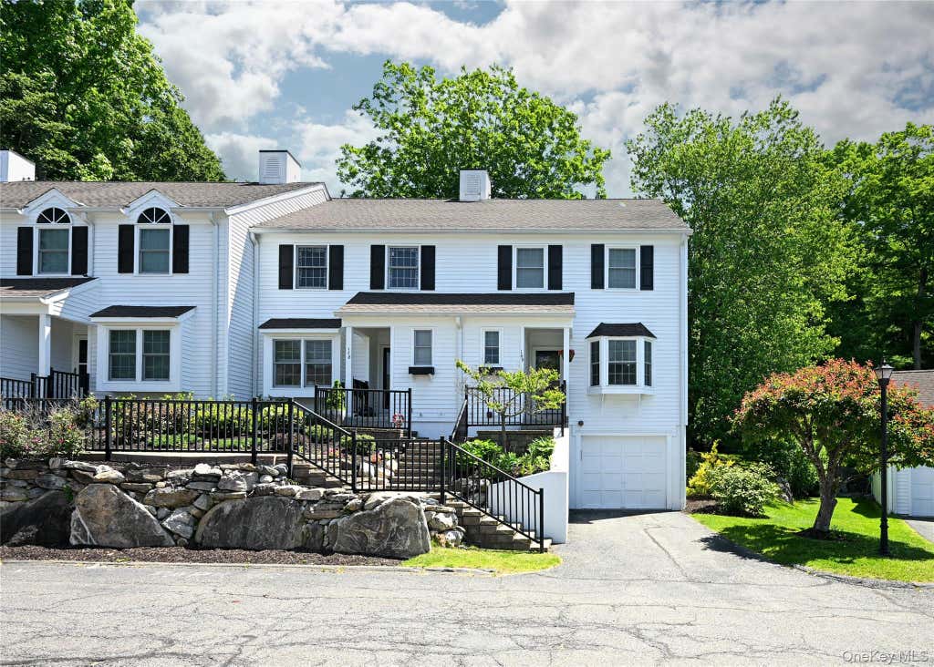 Photo of 169 Jay Court, Cross River, NY 10518 (MLS # 1018035)