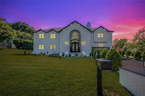 3 Fairview Lane Glen Cove NY 11542
