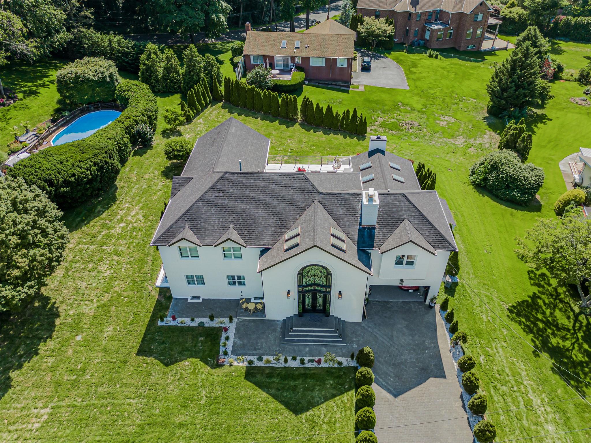 3 Fairview Lane