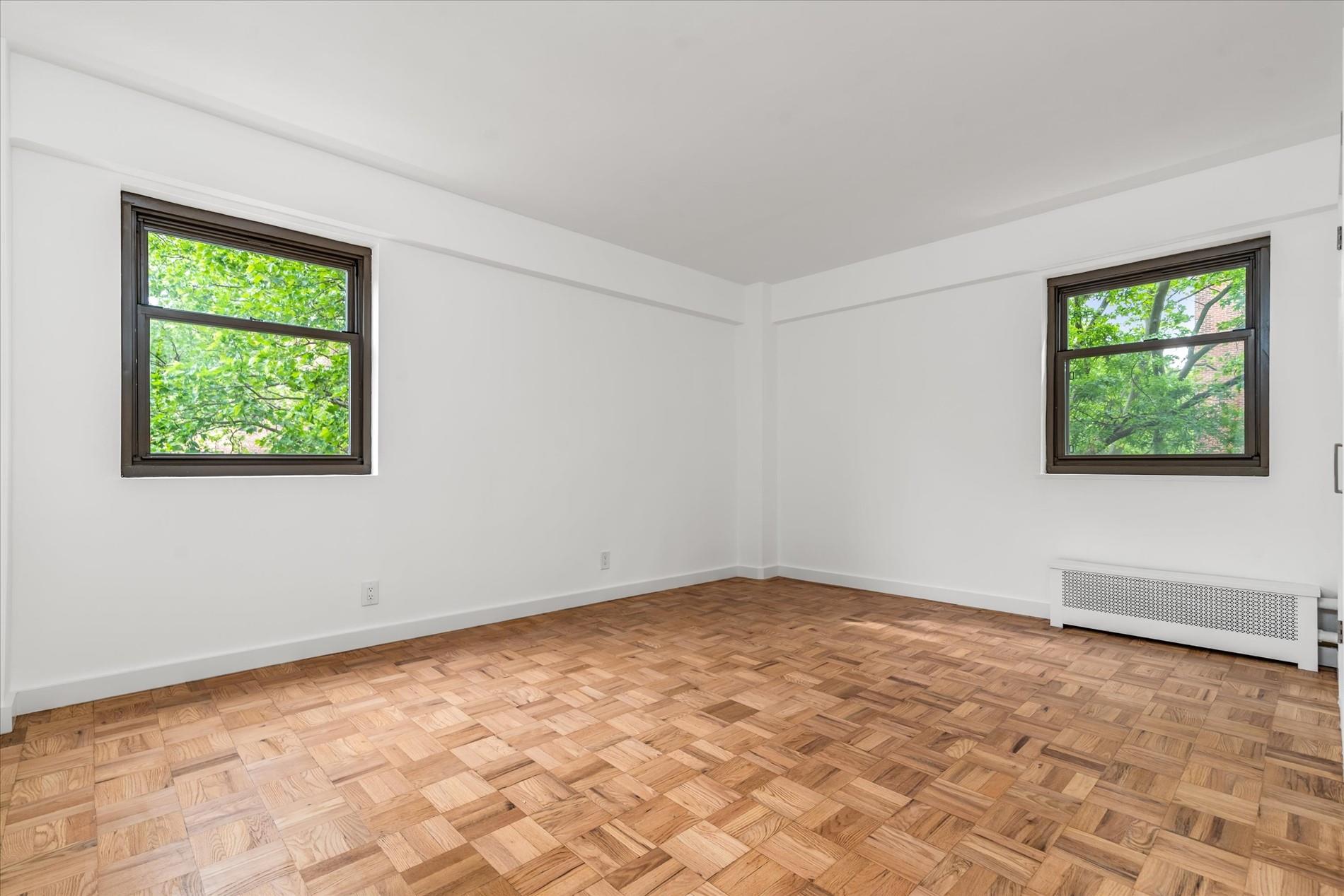 33-34 Crescent Street #5D, Astoria, New York image 12