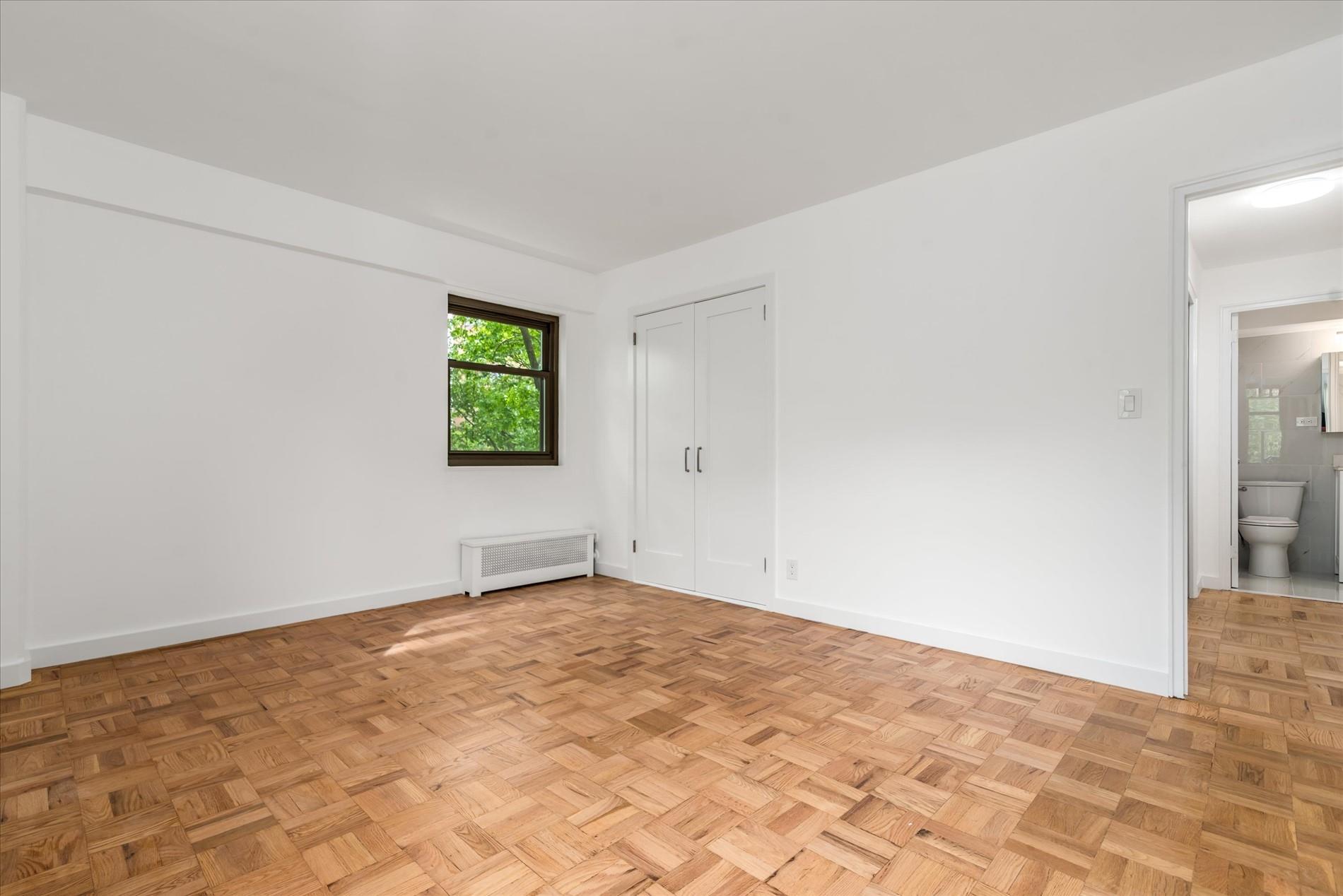 33-34 Crescent Street #5D, Astoria, New York image 13