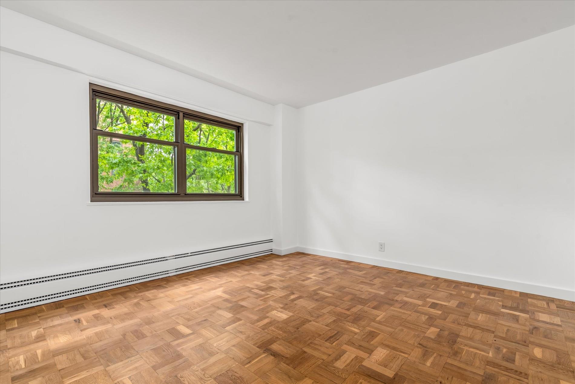 33-34 Crescent Street #5D, Astoria, New York image 16