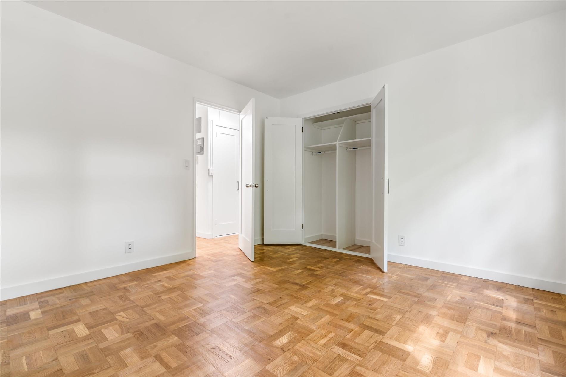 33-34 Crescent Street #5D, Astoria, New York image 17