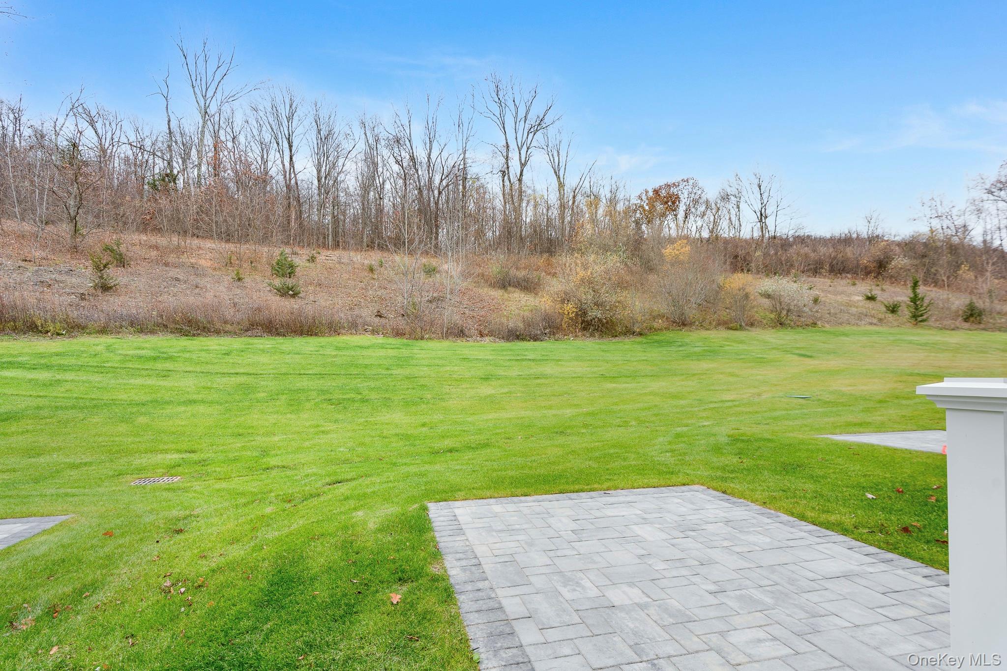 Fishkill, New York 12524, United States, 2 Bedrooms Bedrooms, ,3 BathroomsBathrooms,Residential,Active,246810