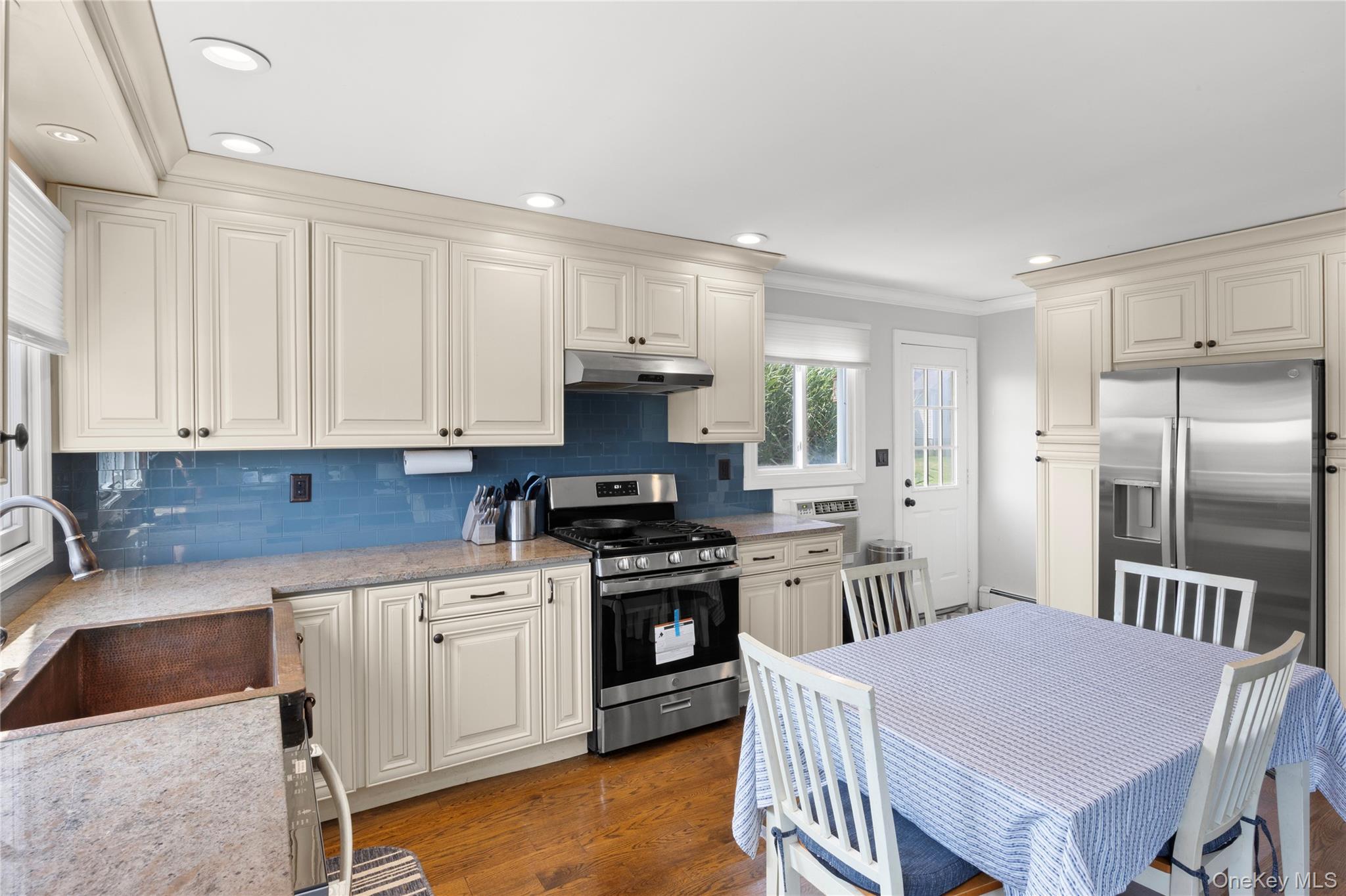 7 Edwards Drive - Photo 4