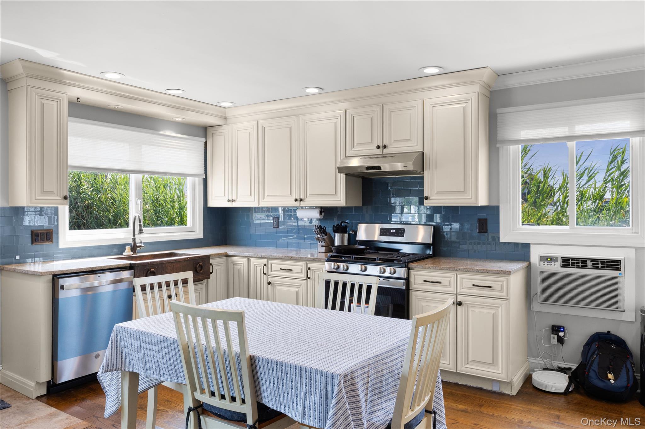 7 Edwards Drive - Photo 3