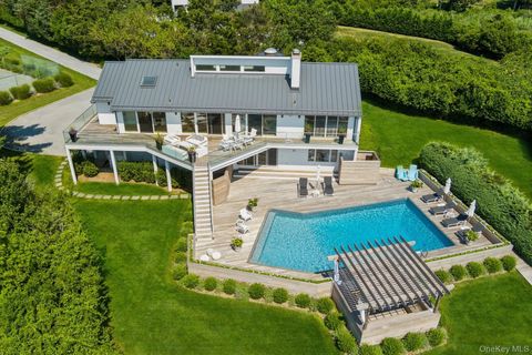 30 Tanners Neck Lane Westhampton NY 11977
