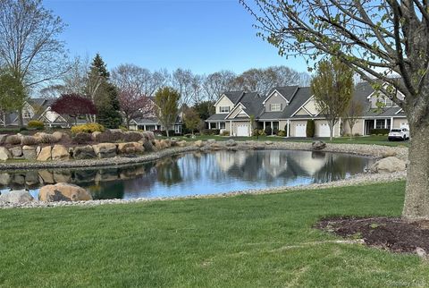 Photo of 156 Stoneleigh Drive, Riverhead, NY 11901 (MLS # 989122)