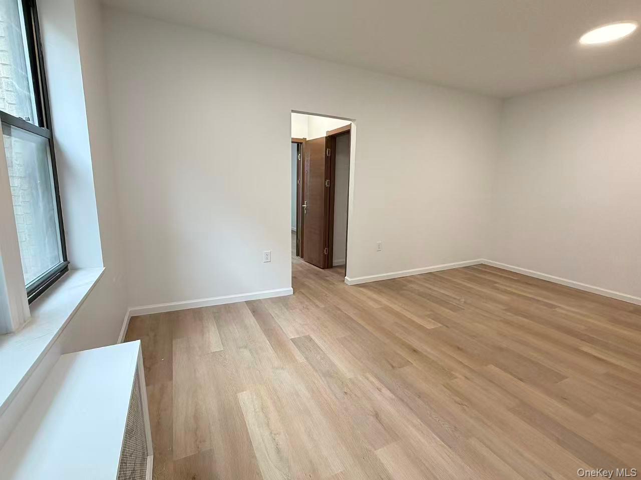 14246 Sanford Ave, 5F Sanford