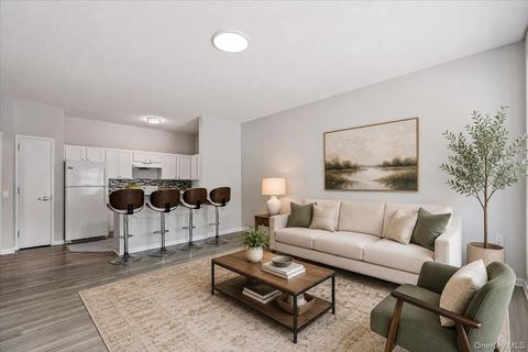Condo For Sale - 221 Beach 80th Street #1G<br/> Queens County, Far Rockaway, NY 11693