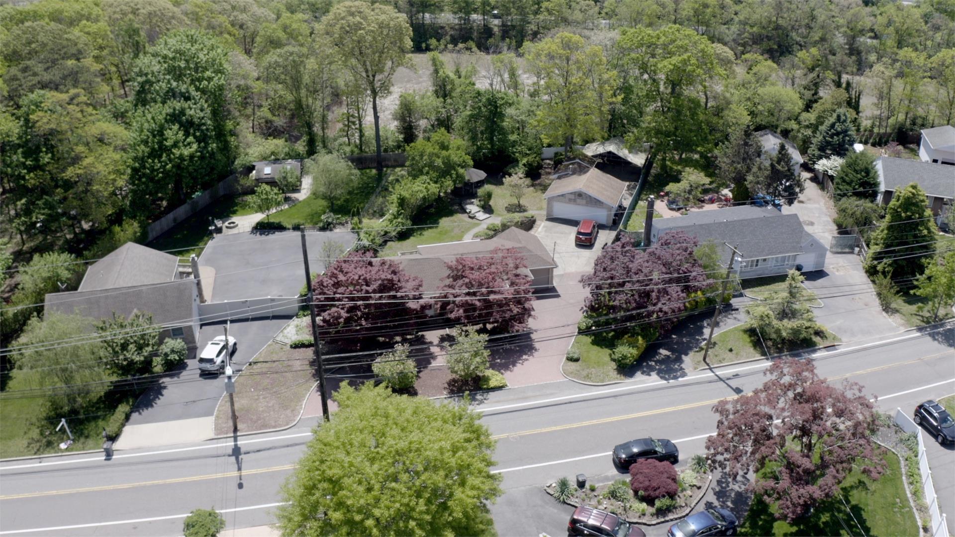 14 Muncey Road, Bay Shore, New York image 17