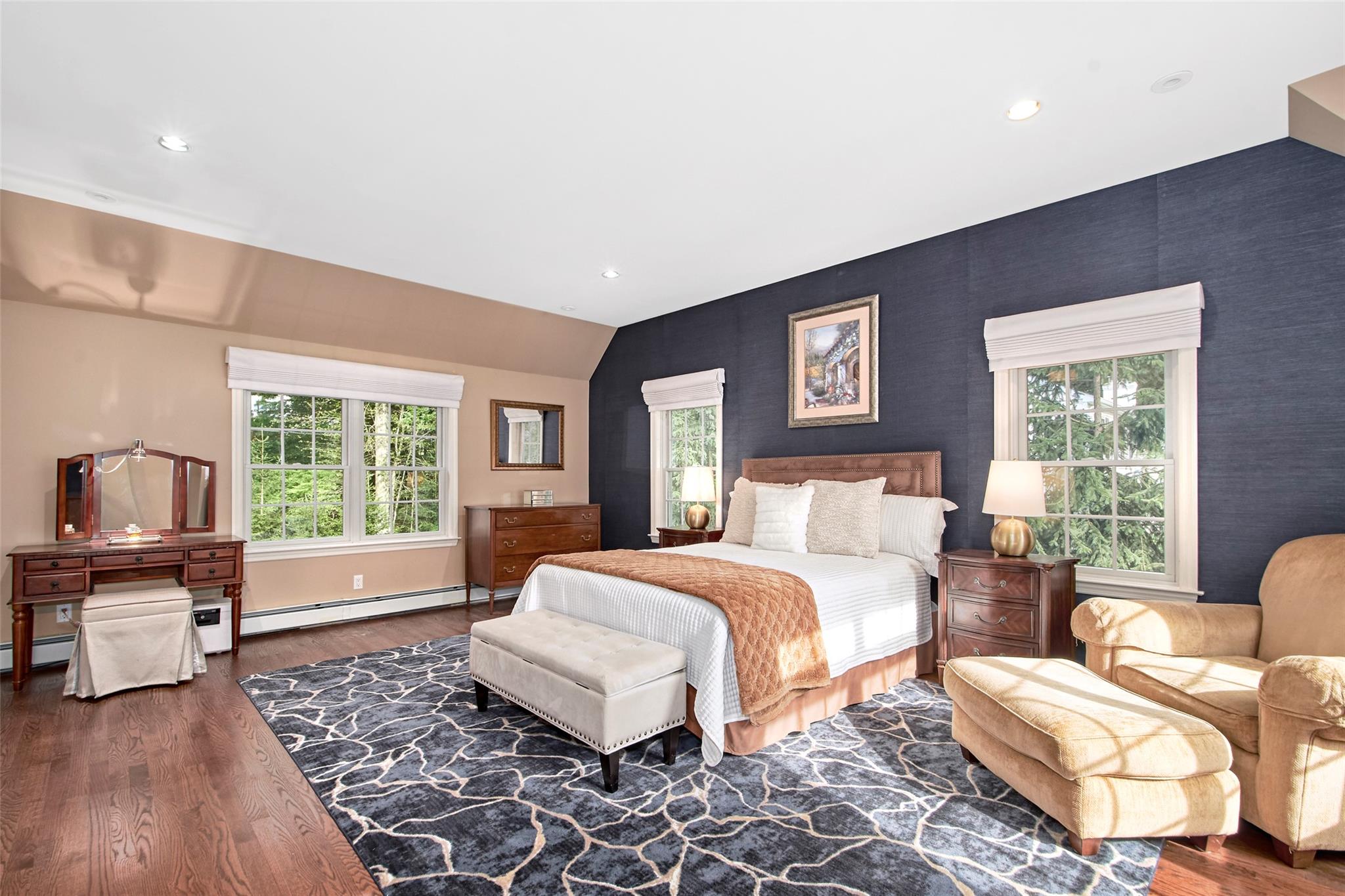 Chappaqua, New York 10514, United States, 4 Bedrooms Bedrooms, ,3 BathroomsBathrooms,Residential,Coming Soon,164282