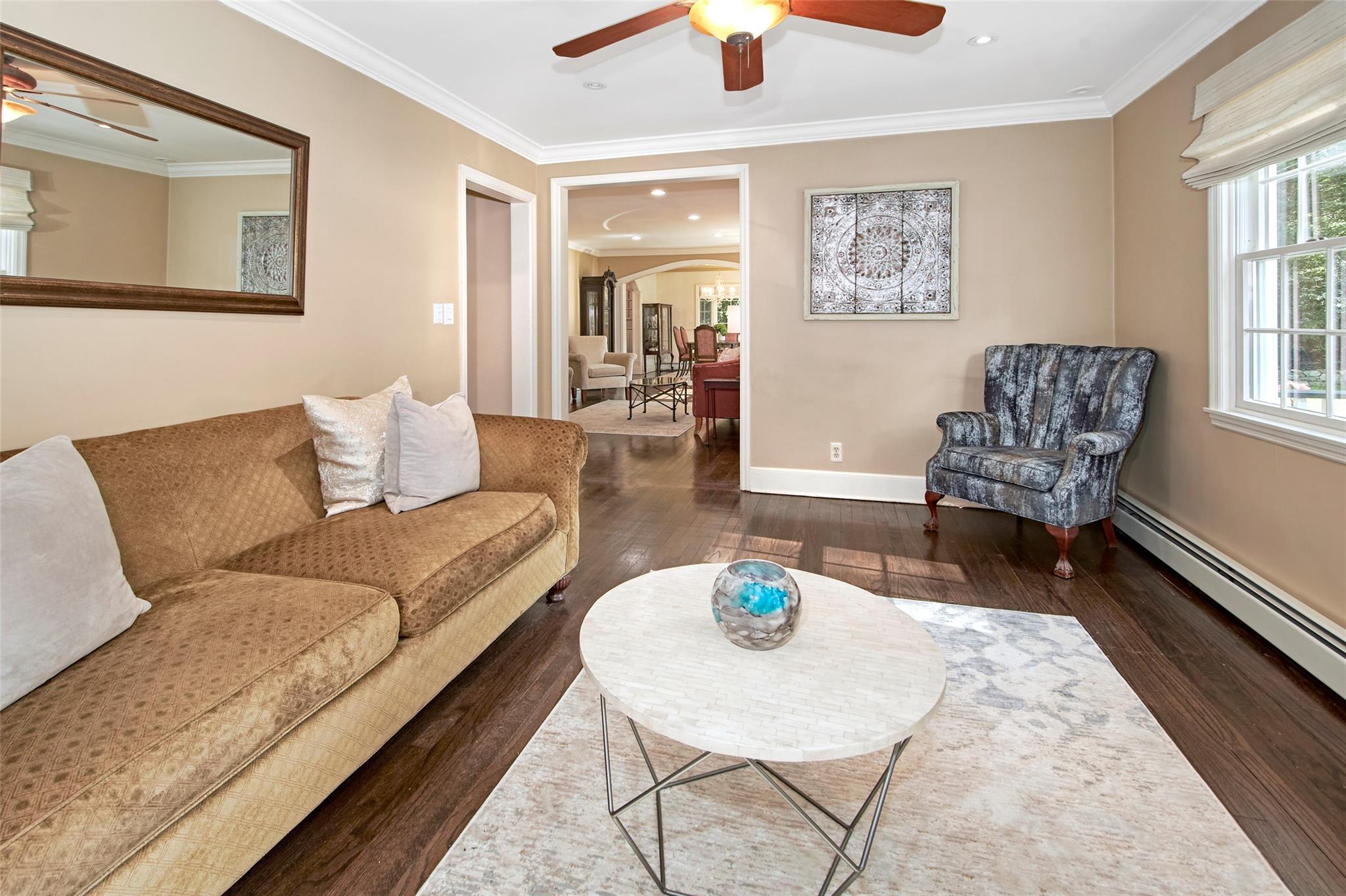 Chappaqua, New York 10514, United States, 4 Bedrooms Bedrooms, ,3 BathroomsBathrooms,Residential,Coming Soon,164282