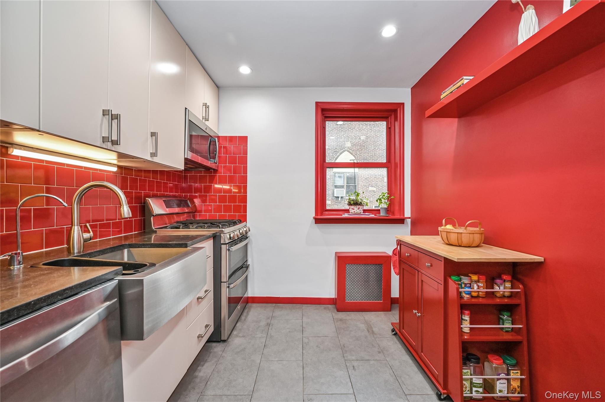 189-23 39th Avenue 122