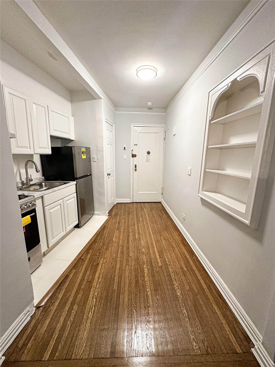 111-14 76 Avenue #103, Forest Hills, New York image 3