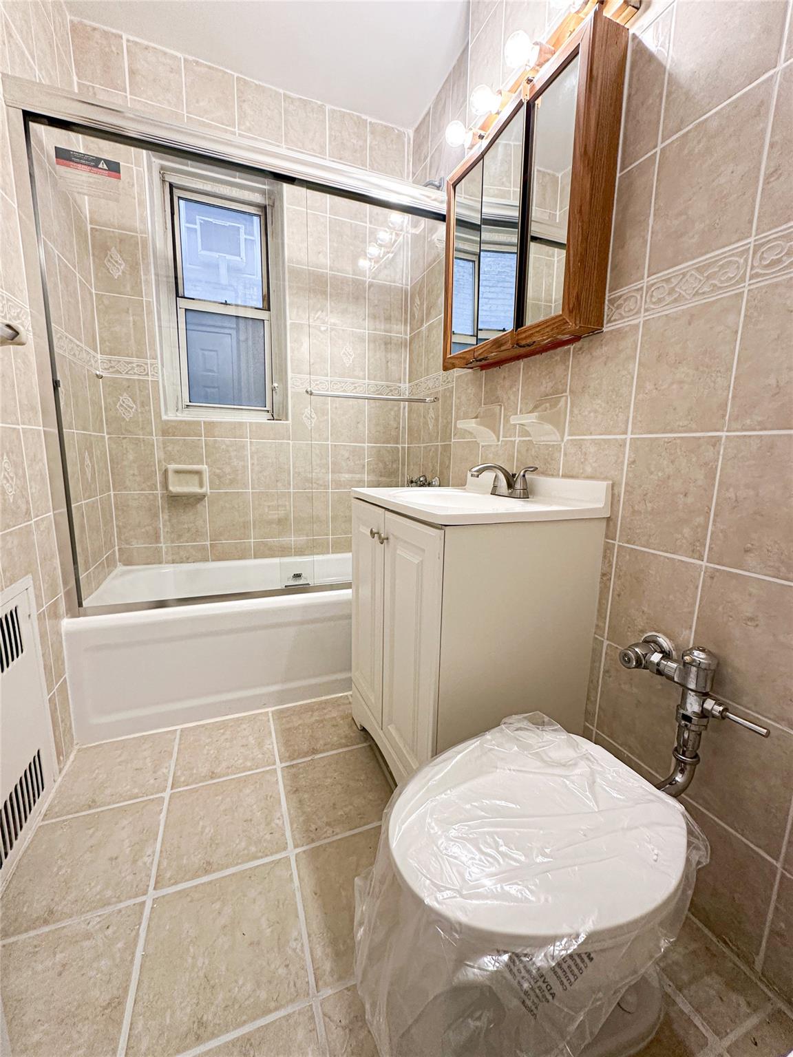 111-14 76 Avenue #103, Forest Hills, New York image 6