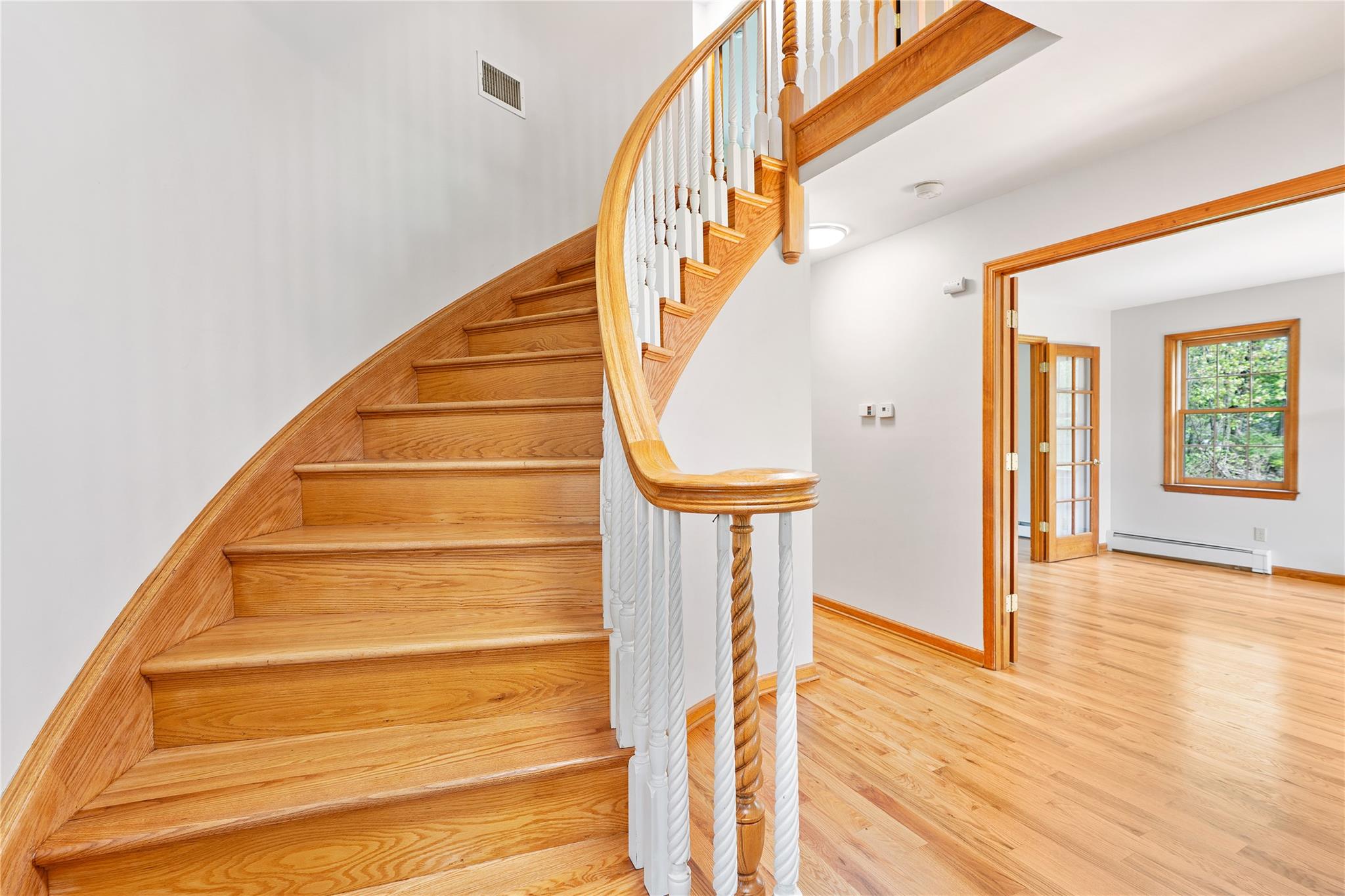 521 Plattekill Ardonia Road, Wallkill, New York image 6