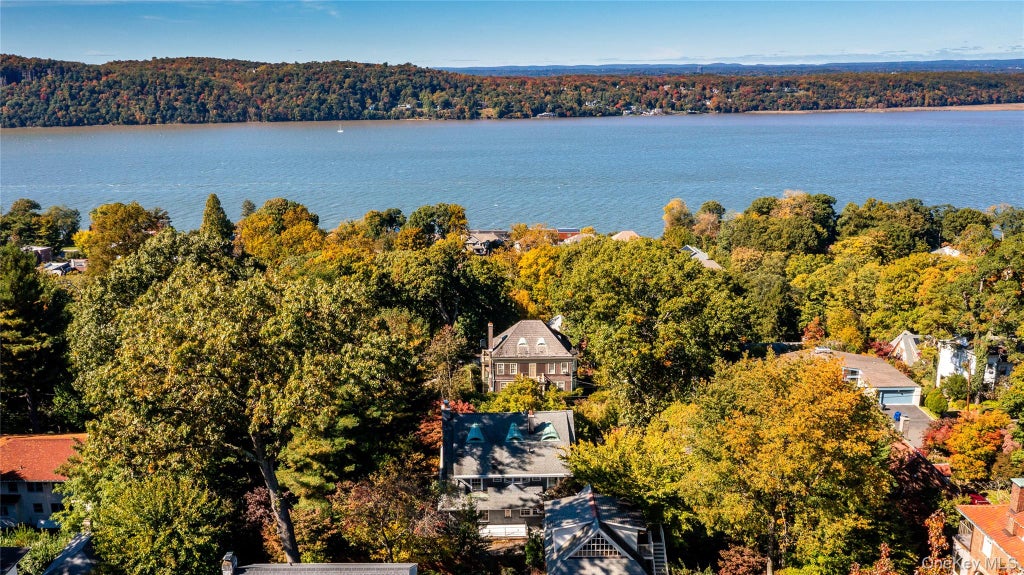 Photo of 42 Southlawn Avenue, Dobbs Ferry, NY 10522 (MLS # 1010802)