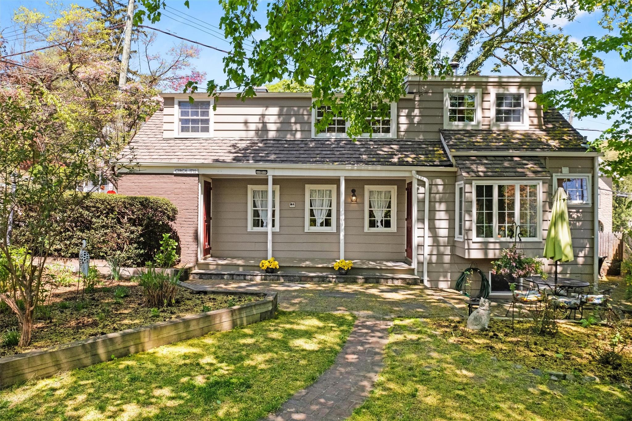 22 Terrace Place