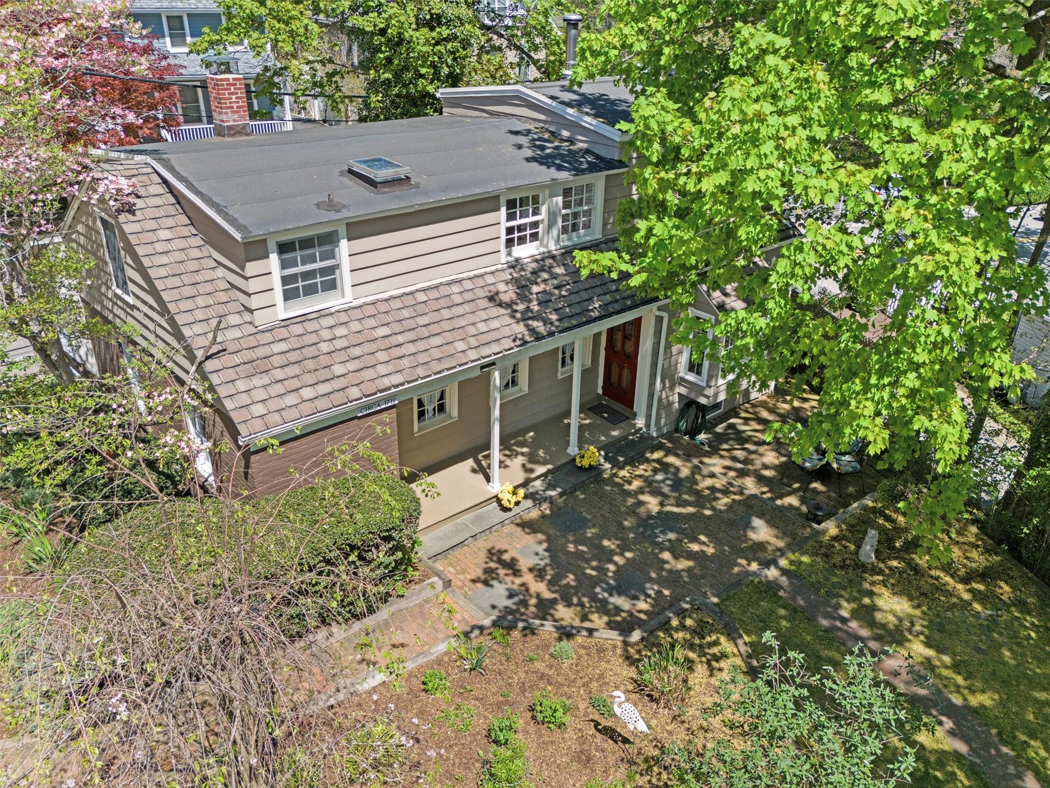 22 Terrace Place