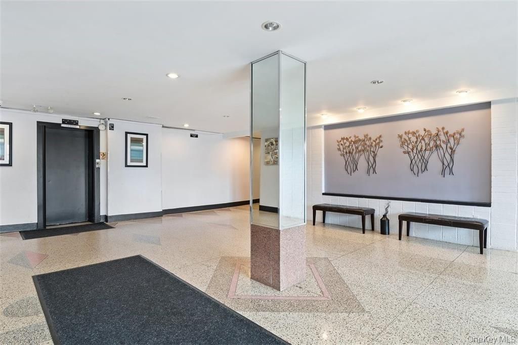 Photo of 4315 Webster Avenue #4E, Bronx, NY 10470 (MLS # 891312)