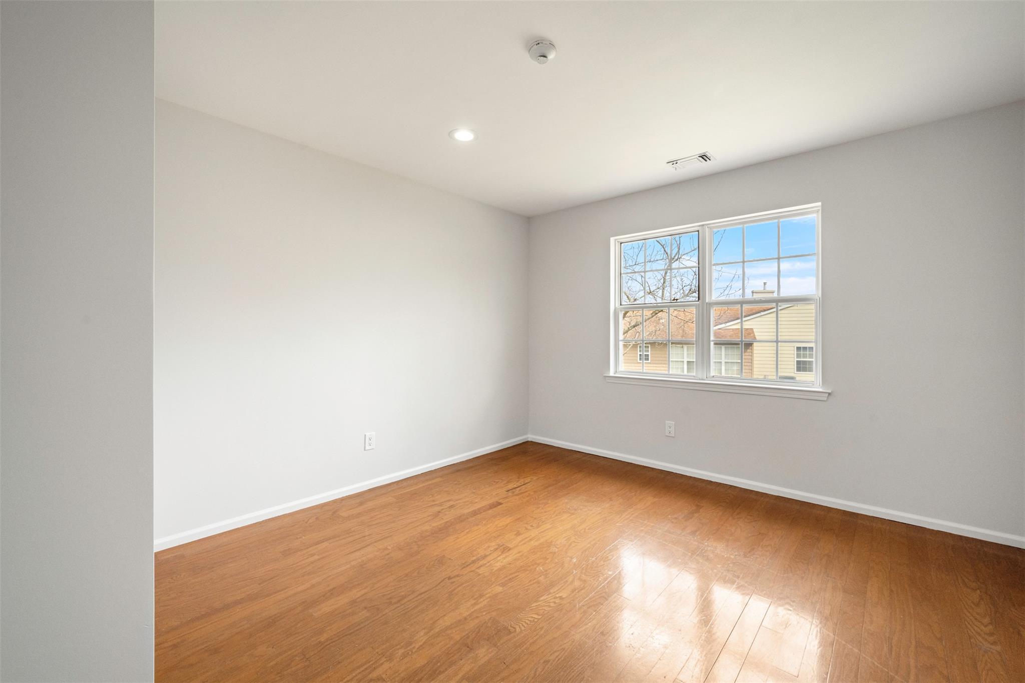 142 Theodore Drive, Coram, New York image 15