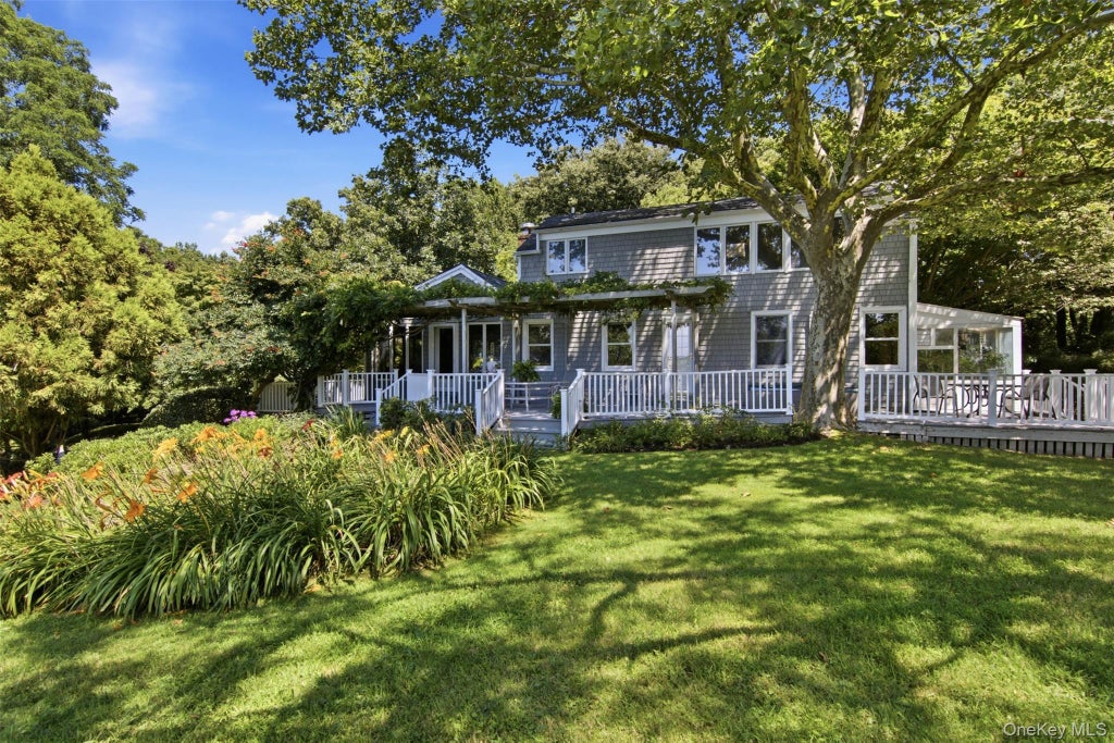 Photo of 60 Crane Neck Road, Setauket, NY 11733 (MLS # 1045754)