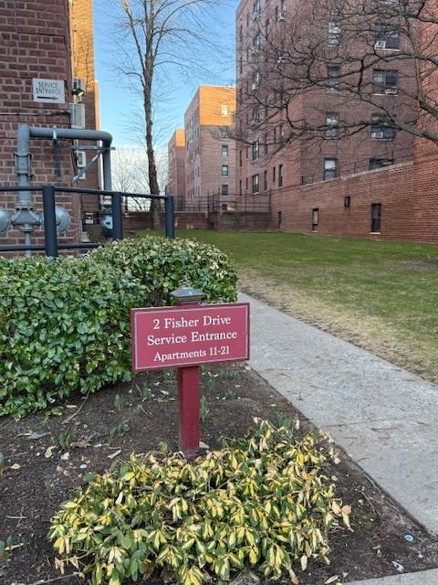 2 E Fisher Drive #116, Mount Vernon, New York image 5