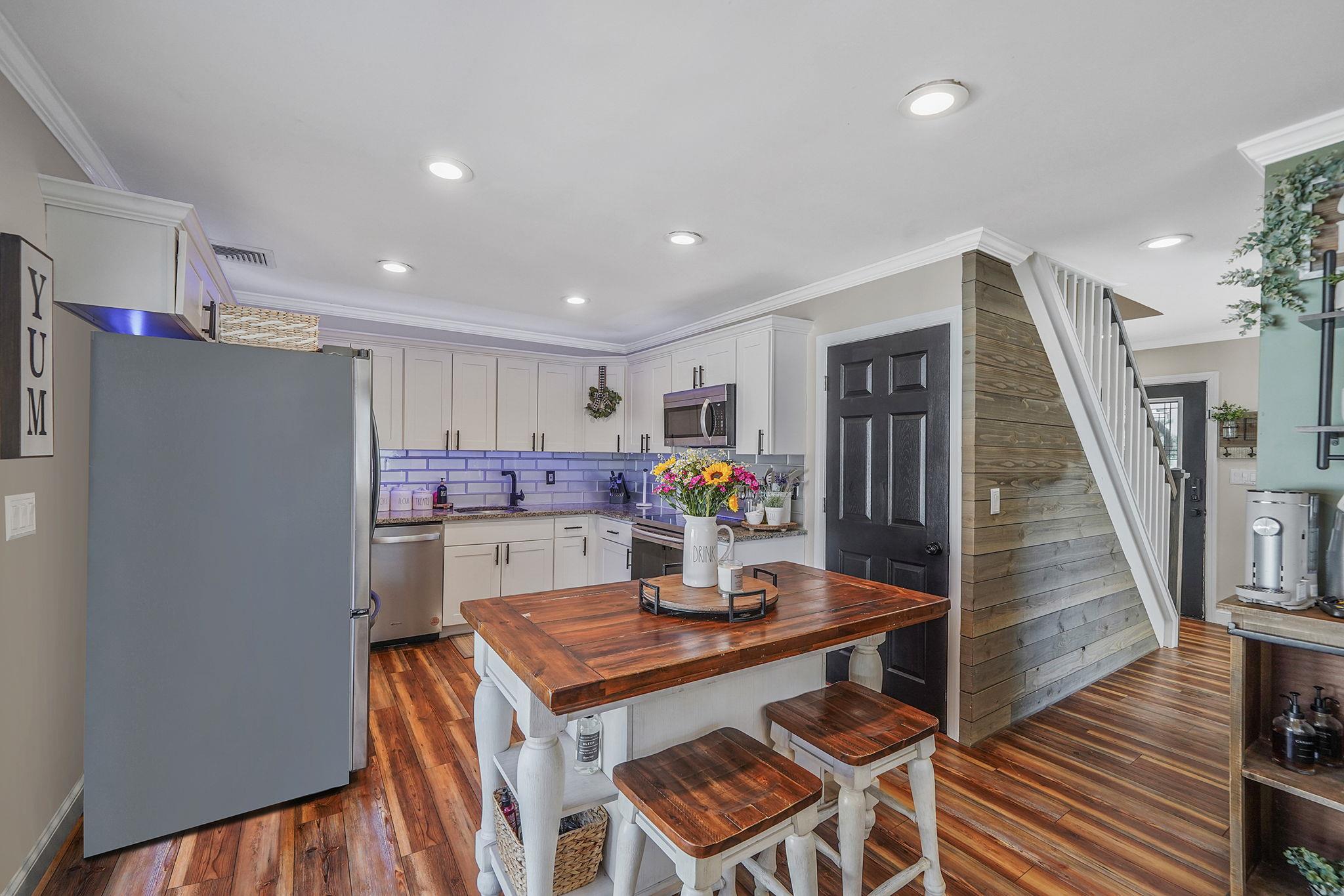 118 Stuyvesant Drive, Port Jefferson Station, New York image 5