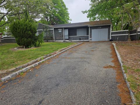 Homes For Sale - 135 Margin Drive<br/> Shirley, NY 11967