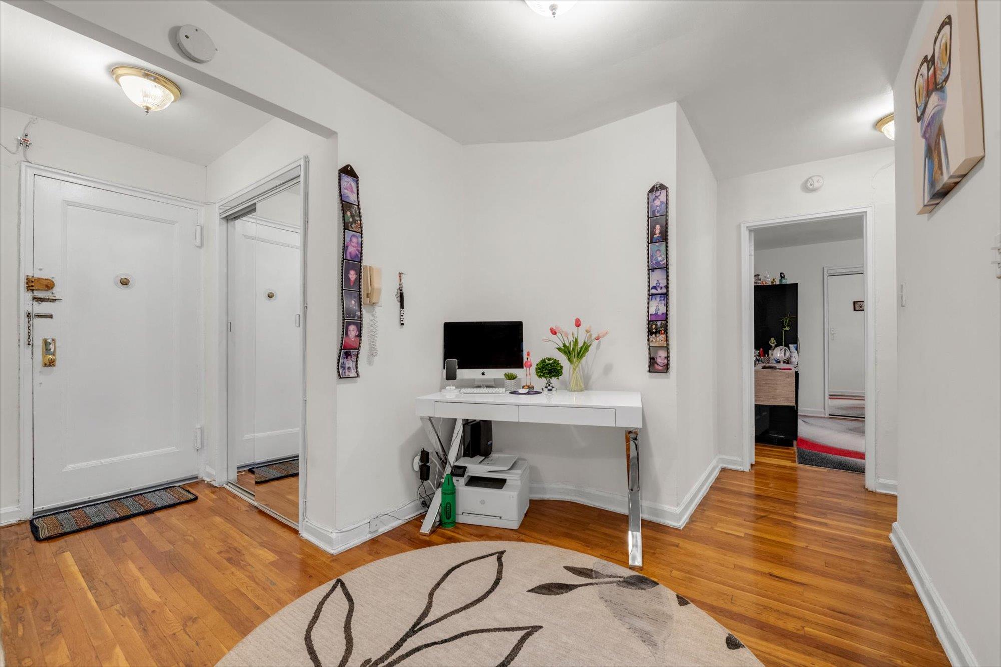 105-55 62 Drive #E6, Forest Hills, New York image 3