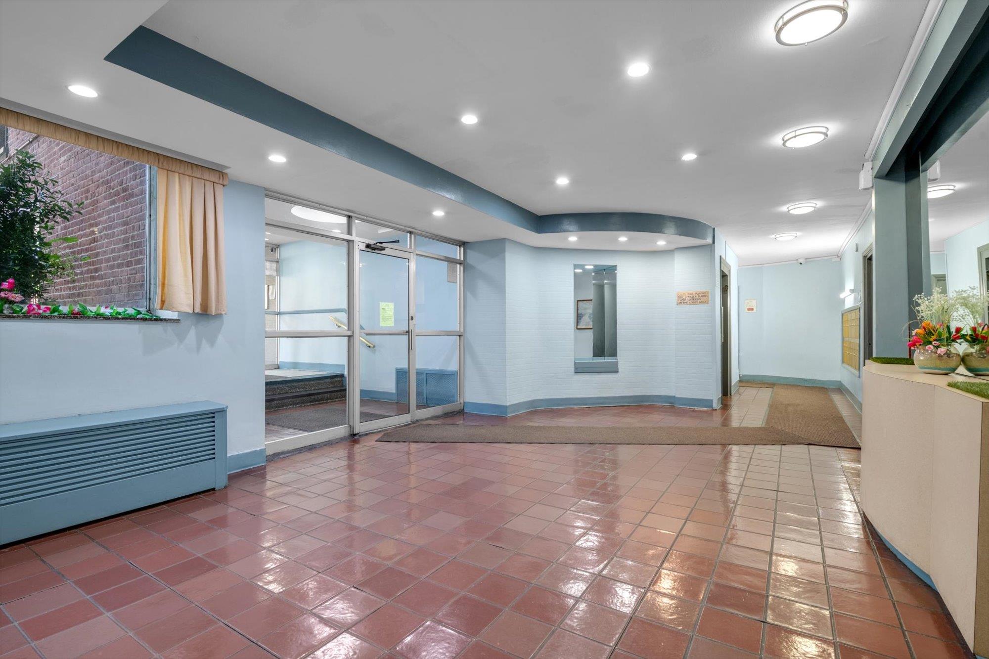105-55 62 Drive #E6, Forest Hills, New York image 10