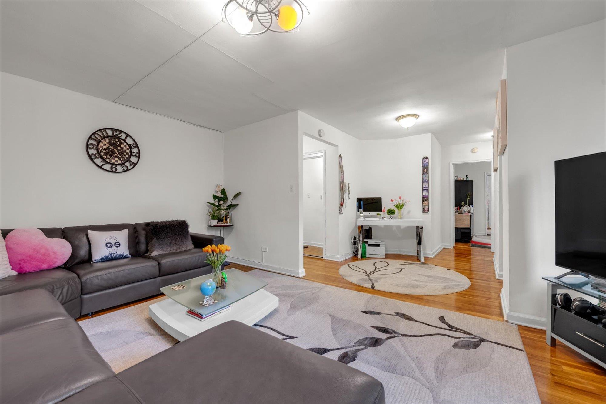 105-55 62 Drive #E6, Forest Hills, New York image 4