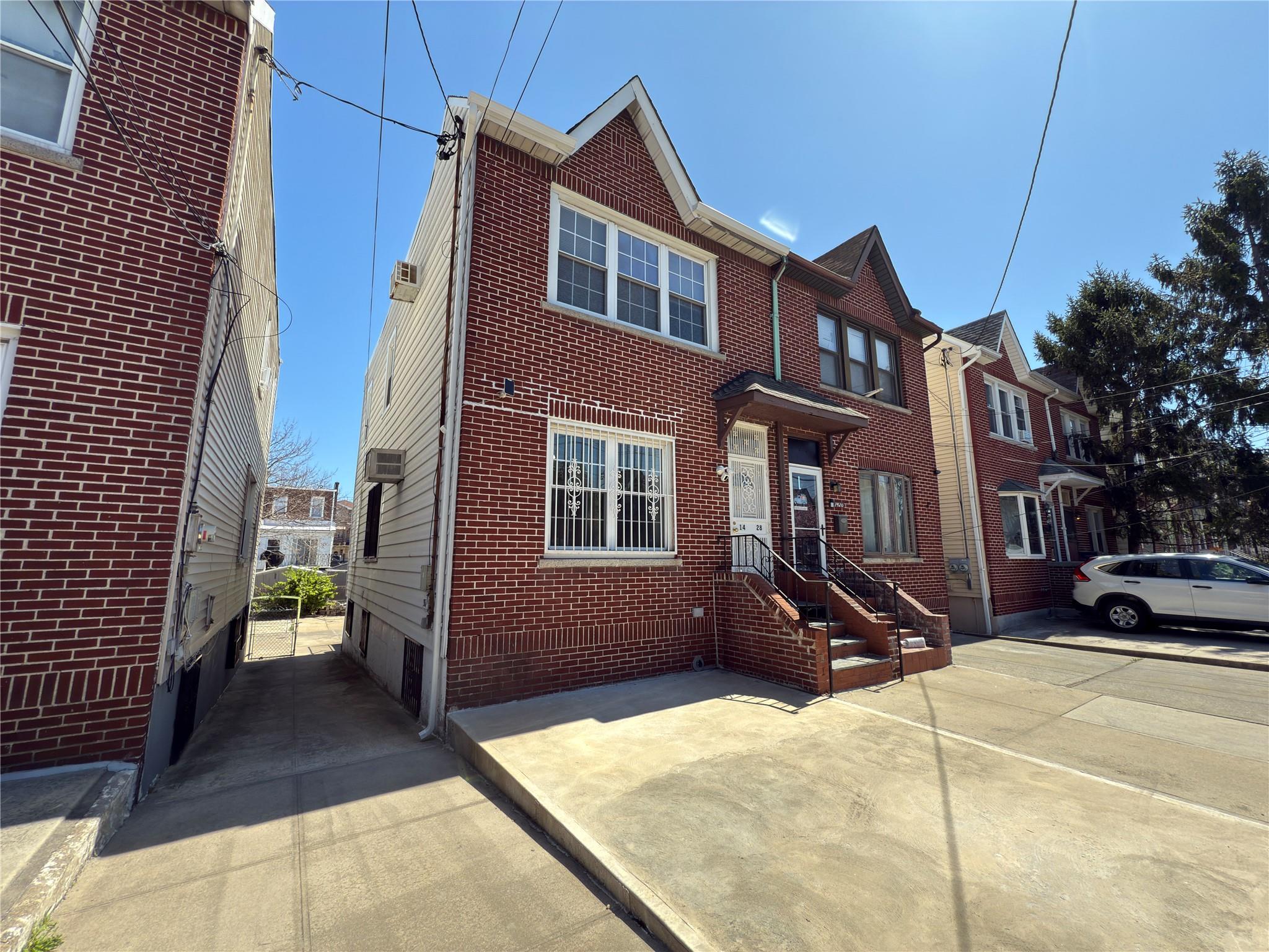 1428 Hobart Avenue, Bronx, New York image 1