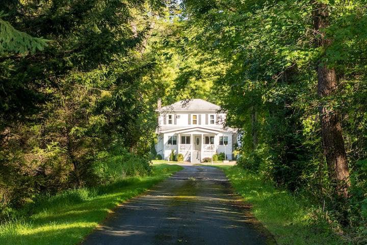 532 Springtown Road, New Paltz, New York image 45