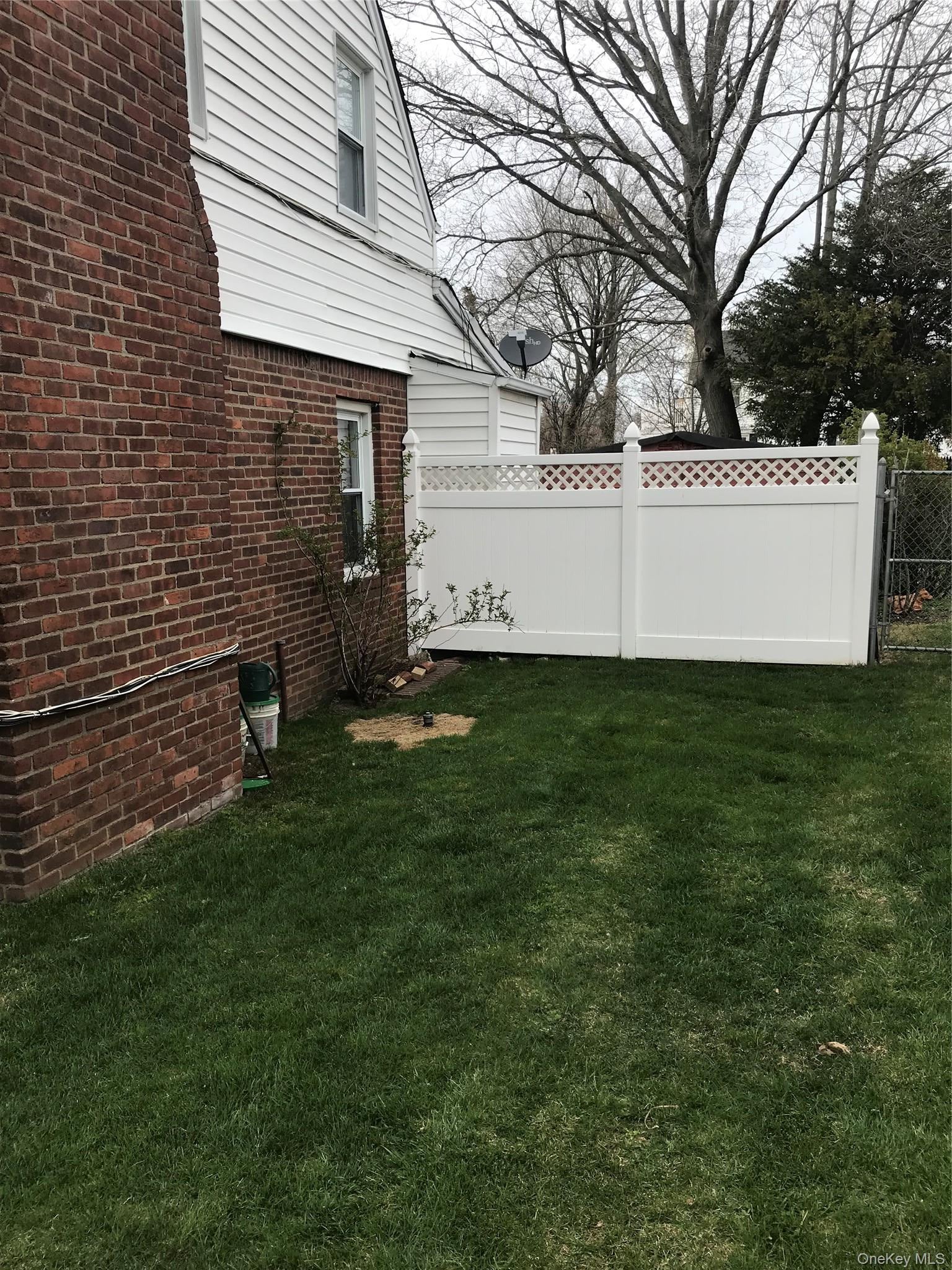 86 W Clinton Avenue - Photo 2